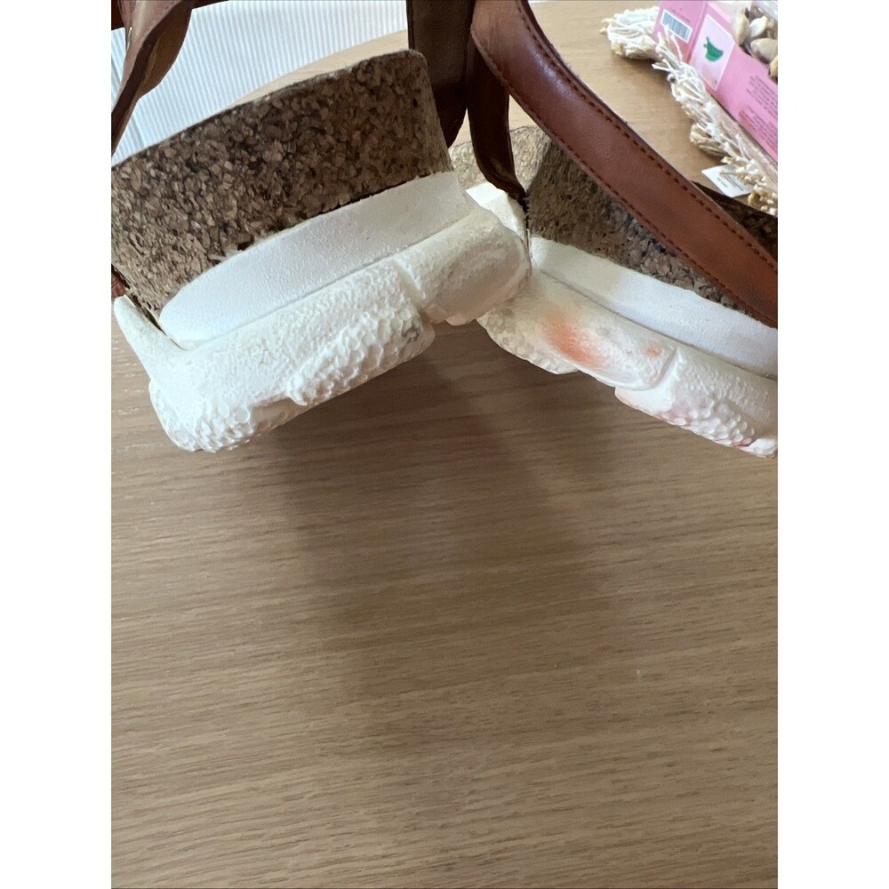 Stella McCartney Women's Sandals Size 39.5 Toe Strap Leather Cork --Damaged! - Picture 9 of 15